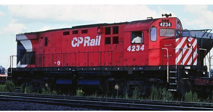 CVR Picture for C424 DRS-24c CPRail/MM8in #4233 DC