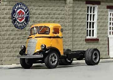 1937_studebaker_coe_cab_chassis_tractor_only_resin_kit_696-v366_big.jpg