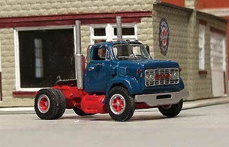 1966-1977_gmc_single-axle_tractor_wlow-mount_cab_short_hood_resin_kit_696-v381_big.jpg