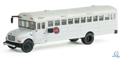 internationalr_mow_crew_bus_assembled_949-11702_big.jpg