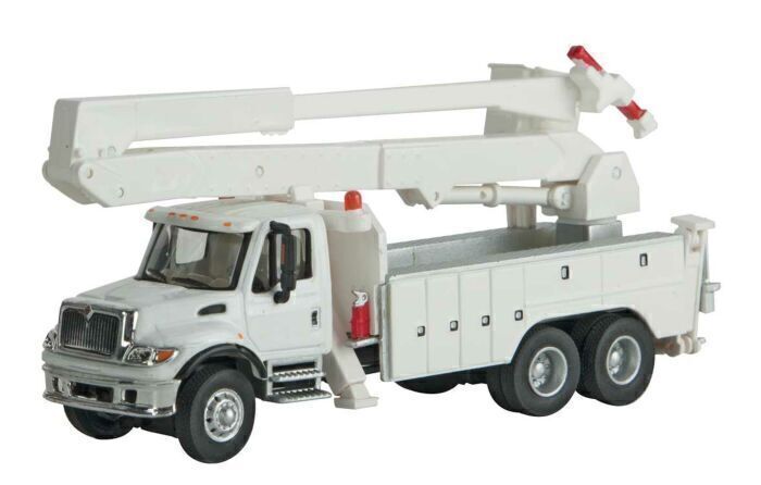 internationalr_7600_utility_truck_with_bucket_lift_assembled_949-11754_big.jpg