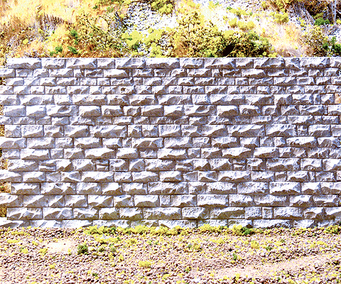 CVR Picture for Retaining wall-medium cut stone