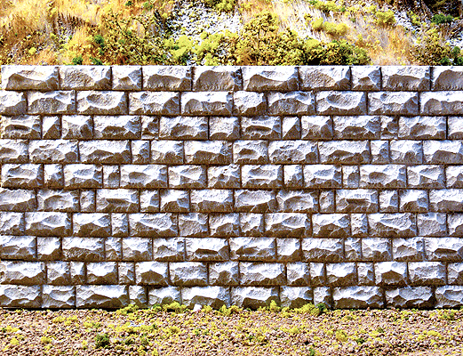 CVR Picture for Retaining wall-large cut stone