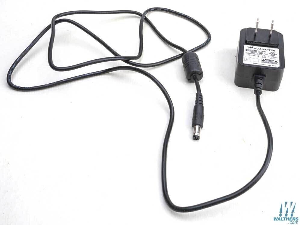 2-amp_12-volt_filtered_dc_power_supply_walthers_layout_control_system_942-110_big.jpg